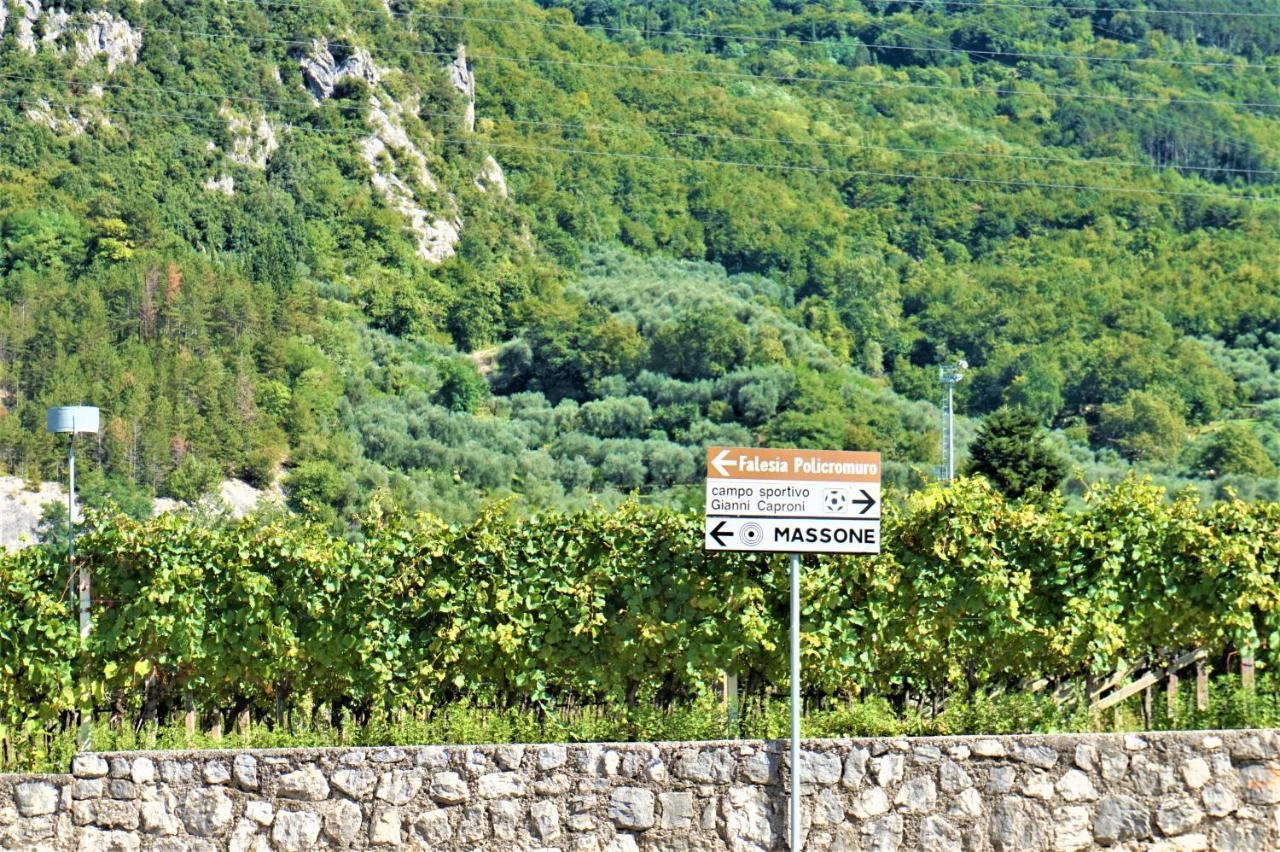 Apartment Antica Corte Arco Luaran gambar